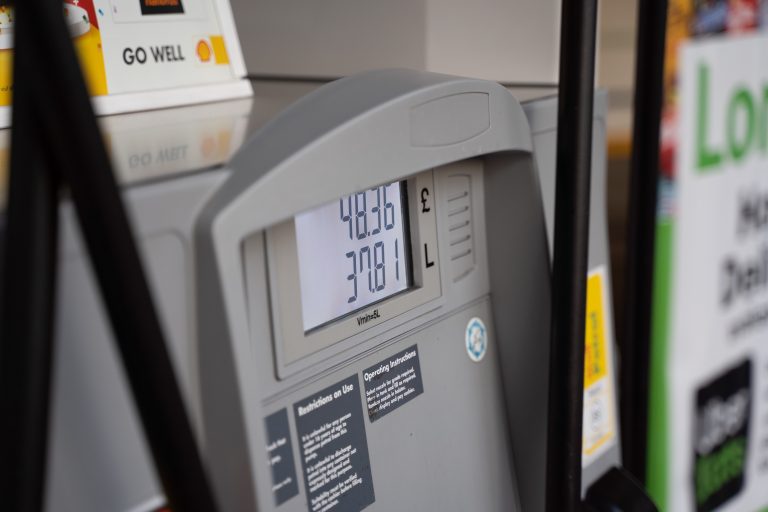 A petrol pump payment screen
